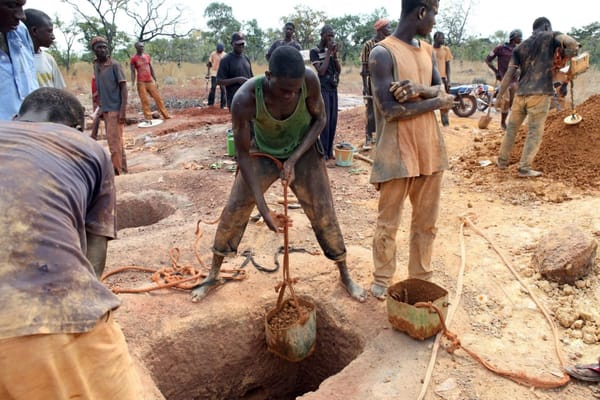 Illicit Flows to the UAE Take the Shine off African Gold